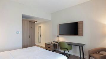 Standard Room, 1 King Bed, Non Smoking