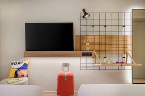 Kamer, 2 eenpersoonsbedden | Lakens van Egyptisch katoen, luxe beddengoed, een kluis op de kamer