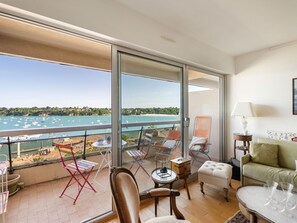 Living area - Le Petit Kap by Interhome (Dinard)