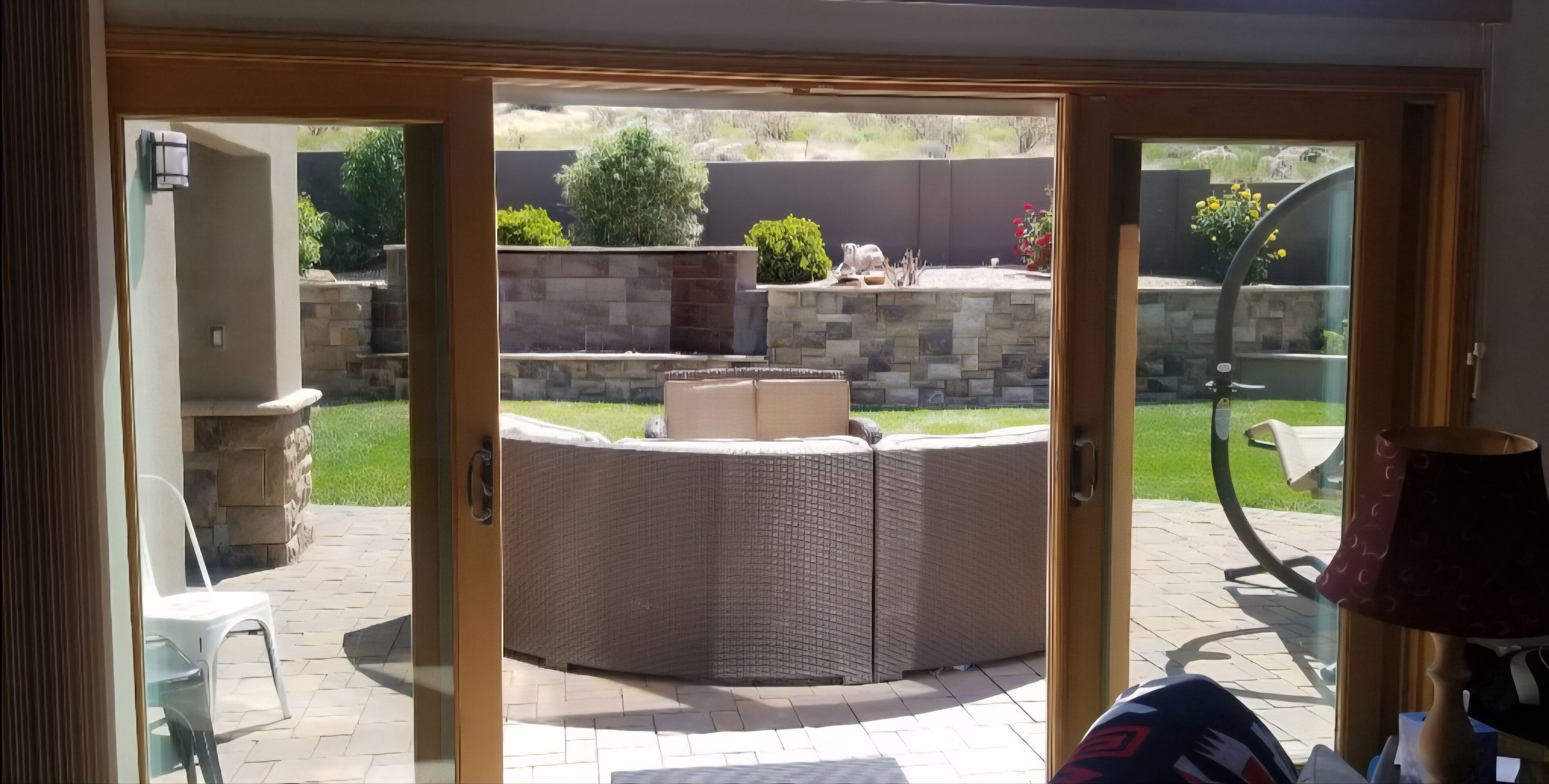 المنشأة من الداخل