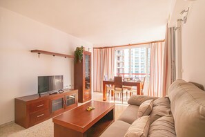 TV - Benidorm Levante Beach 11A, Benidorm, Spain (Benidorm)