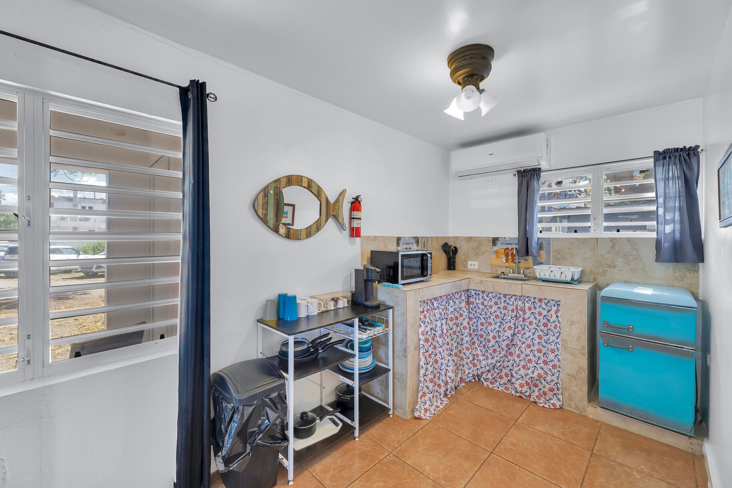 Fridge, microwave, coffee/tea maker, electric kettle