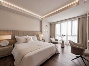 Luxury Apartment, City View | Hypo-allergenic bedding, minibar, individually furnished, desk - Sunflower Apartment - Suite by THC Group (Ho Chi Minh City)