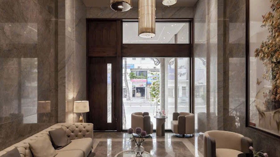 Sunflower Apartment - Suite by THC Group