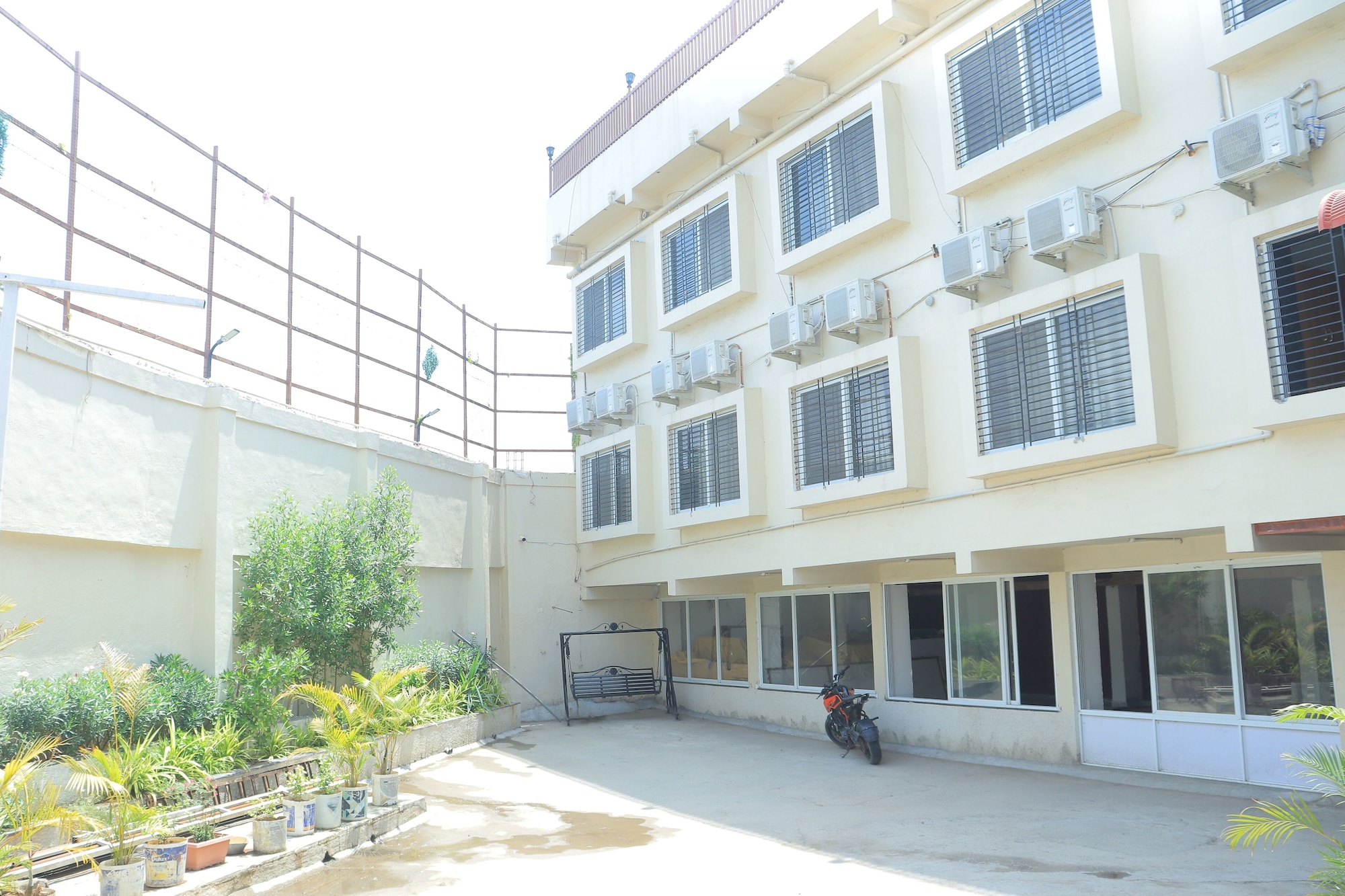 2 Star Hotels