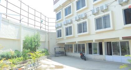 Hotel Mayur Residency