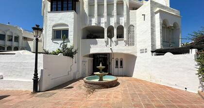 1 Bedroom Condo in Calahonda. Close to the Beach and Amenities.