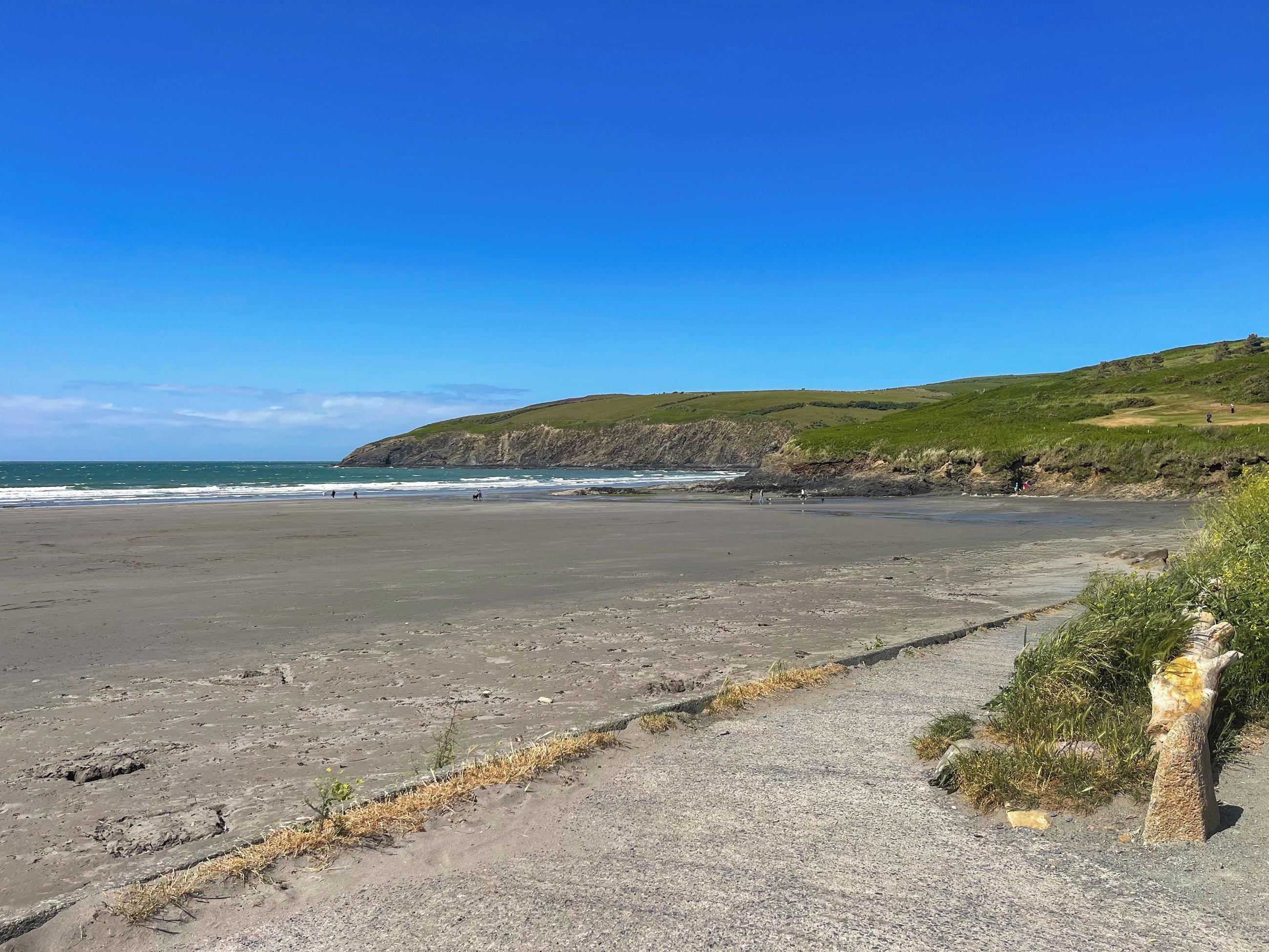 Newport Sands | Hafod Fach - Hafod Grove and Fach, Moylegrove near Ceibwr Bay