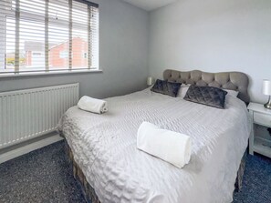 3 室のベッドルーム、WiFi (無料)