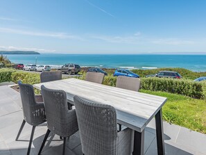 Outdoor dining - 3 bedroom accommodation in Woolacombe (Woolacombe)