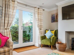 Fireplace - 3 bedroom accommodation in Helmsley (Helmsley)