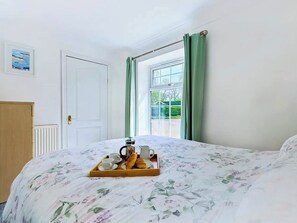 2 bedrooms, free WiFi