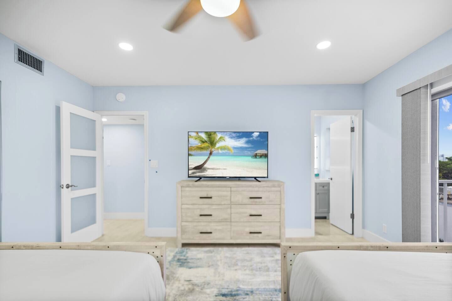 Condo, 2 Bedrooms, Balcony, Garden View | Iron/ironing board