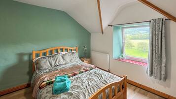 2 bedrooms, free WiFi