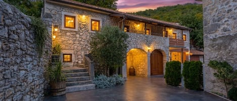 Exterior