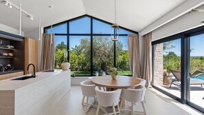 Dining - Villa Flores by Villas Guide (Frata)