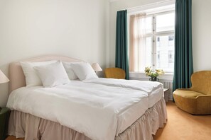 4 quartos, ferros/tábuas de passar roupa, Wi-Fi, roupa de cama