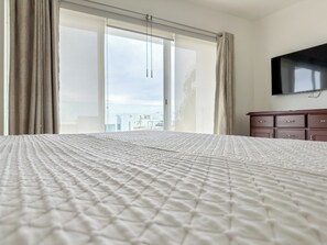 4 soverom, strykejern/-brett, wi-fi (inkludert) og sengetøy