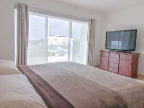 4 camere, ferro/asse da stiro, Wi-Fi, lenzuola