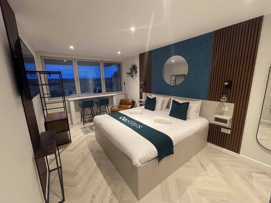 Rom – superior, 1 dobbeltseng (Double Studio) | 1 soverom, safe på rommet, skrivebord og strykejern/-brett