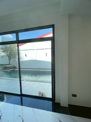 Villa, 3 Bedrooms, Pool View | Living room