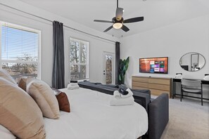 4 bedrooms, iron/ironing board, travel crib, free WiFi