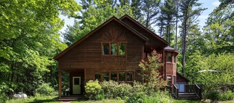 Poolside Luxe at Long Pond