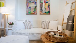 Interior - Double Bay Delight Isyd (Double Bay)