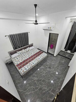 Family Room - Hotel Virat palace (Danta Ramgarh)