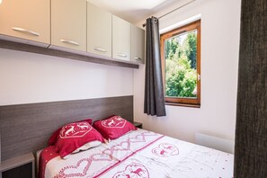 1 bedroom