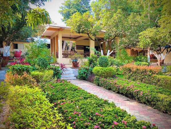 Exterior - Pench Kulamama Safari Resort (Kurai)