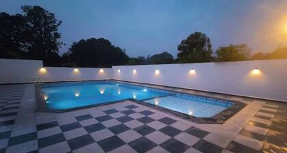 Pench Kulamama Safari Resort