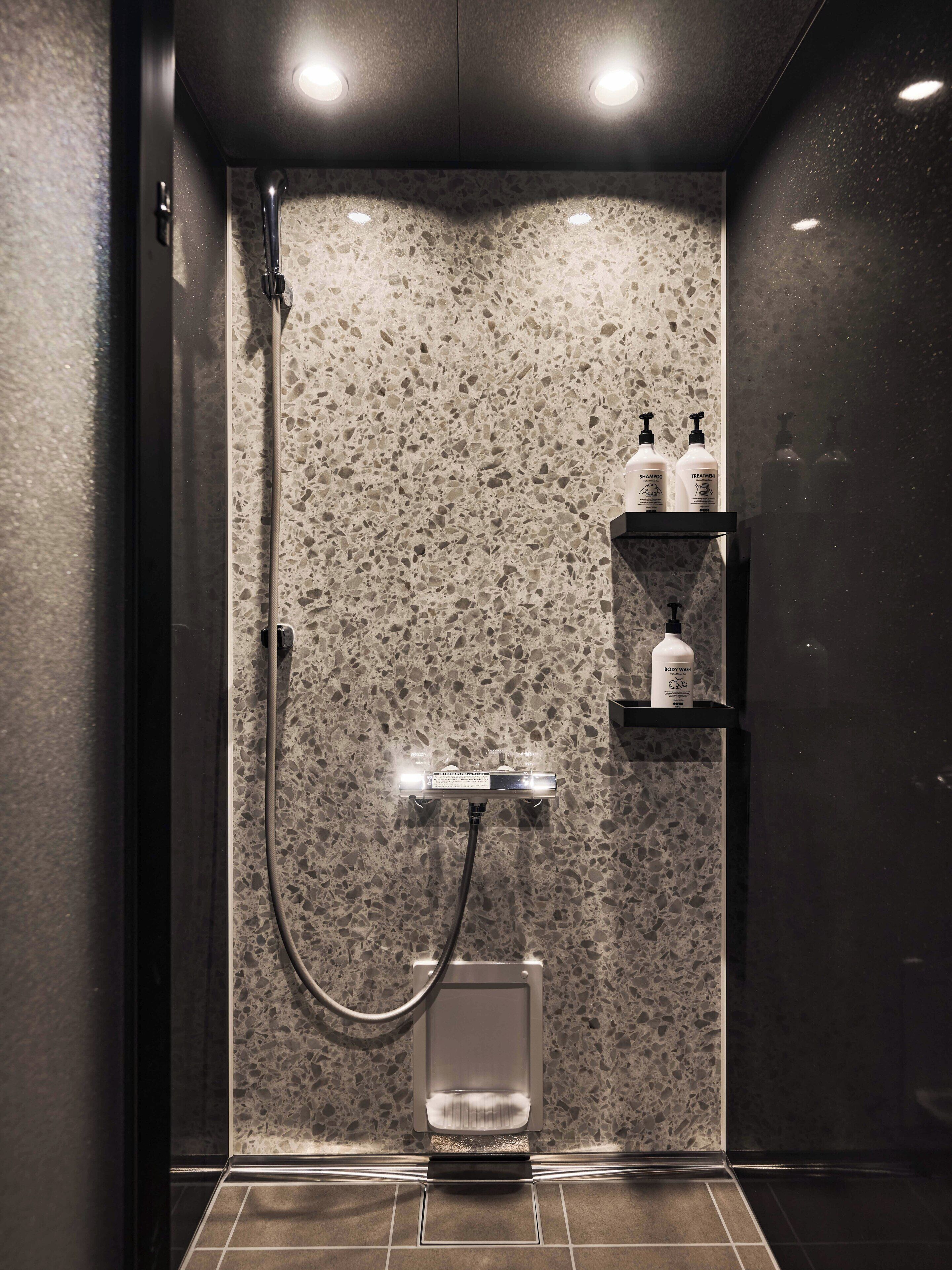 Superior Studio | Bathroom | Shower, free toiletries, hair dryer, towels