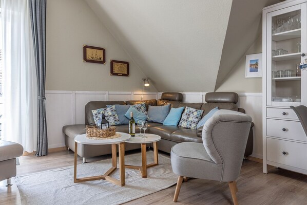 Unclassified image, 1 of 16, button