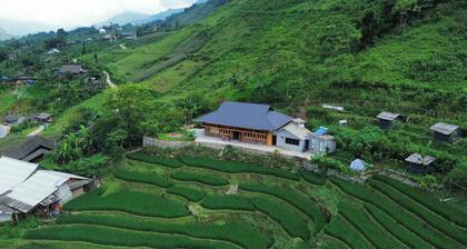Bees Homestay Sapa & Trekking
