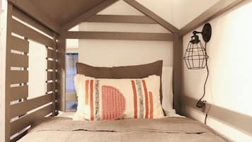 2 Schlafzimmer, Schreibtisch, Reisekinderbett, WLAN