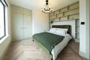 2 chambres, fer et planche à repasser, accès Internet, draps fournis