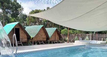 Serene Farmhouse Retreat in Alfonso, Cavite - Perfect for Family Getaways