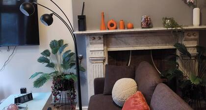 Charming Victorian Apartment in Central Wolverhampton