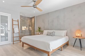 4 bedrooms, free WiFi, bed sheets