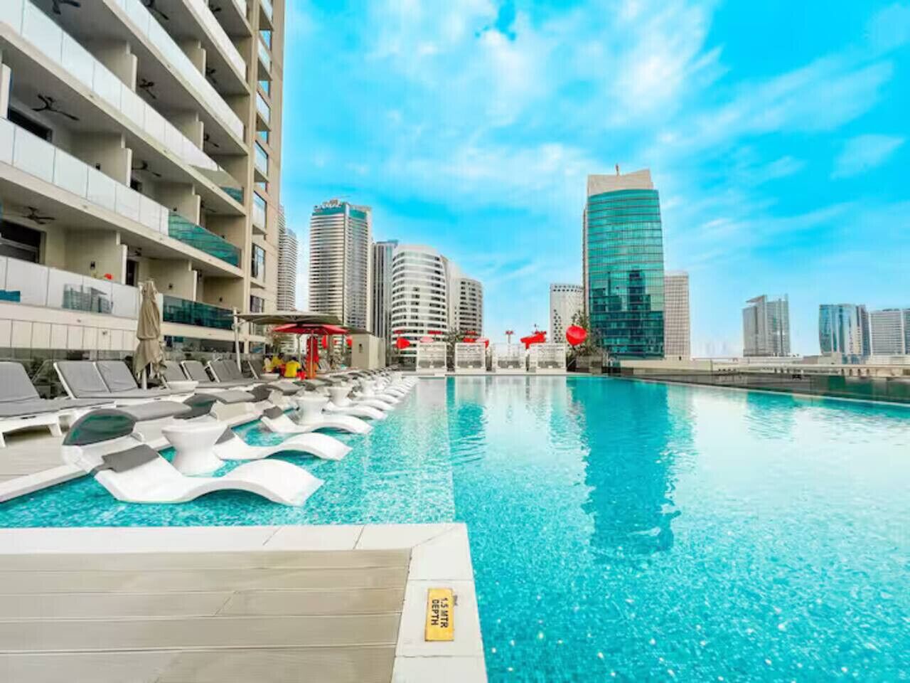 Et oppvarmet basseng