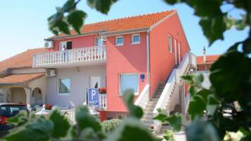 Apartment (Two Bedroom Apartment (left)) | Exterior