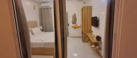 Minibar, in-room safe, soundproofing, iron/ironing board