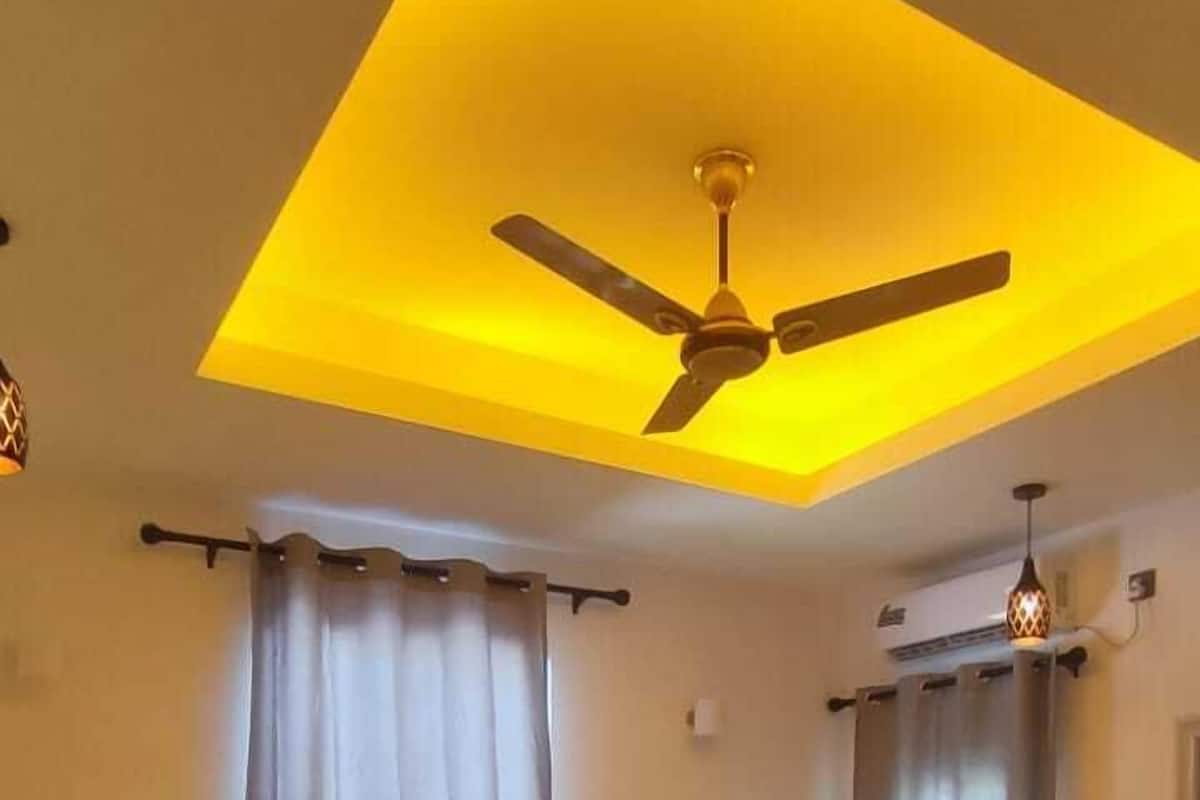 Kamar Double, balkon | Kamar mandi | Sandal