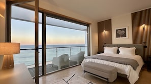 5 室のベッドルーム、アイロン / アイロン台、WiFi (無料)、ベッドシーツ