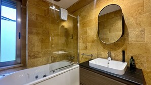 Shower, hair dryer, towels - Luz by Check-in Portugal (Lagos)
