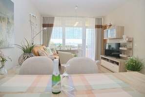 Fernseher, DVD-Player