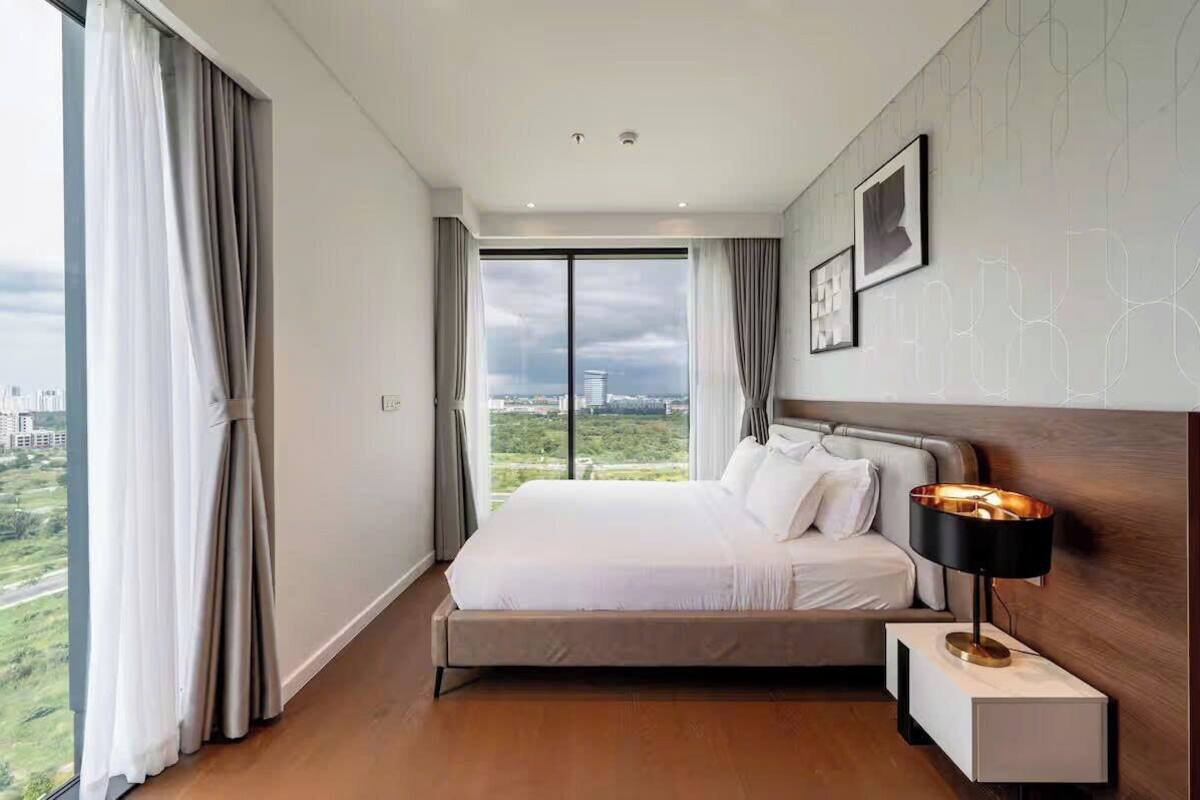 Deluxe Apartment, 2 Bedrooms, Balcony, City View | Desk, laptop workspace, free WiFi