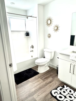 Hair dryer, towels - Comfort Meets Convenience in Downtown SLC (Salt Lake City)