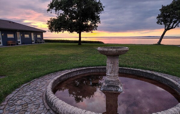 Property grounds - Lovely home in Bogense with house sea view (Bogense)